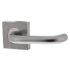 Lockwood 1420-1421-70 Lever Set On Square Rose - Satin Chrome