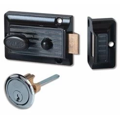 Lockwood 201 Nightlatch - Brown With Chrome Cylinder - Display Pack