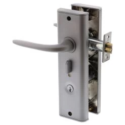 Lockwood NXV12 Nexion Vision Entrance Lockset Inc L1 Lever - Satin Pearl