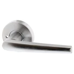 Lockwood VEL2-L2 Velocity Privacy Lever Set On Large Round Rose - Satin Chrome Brushed - Display Pack